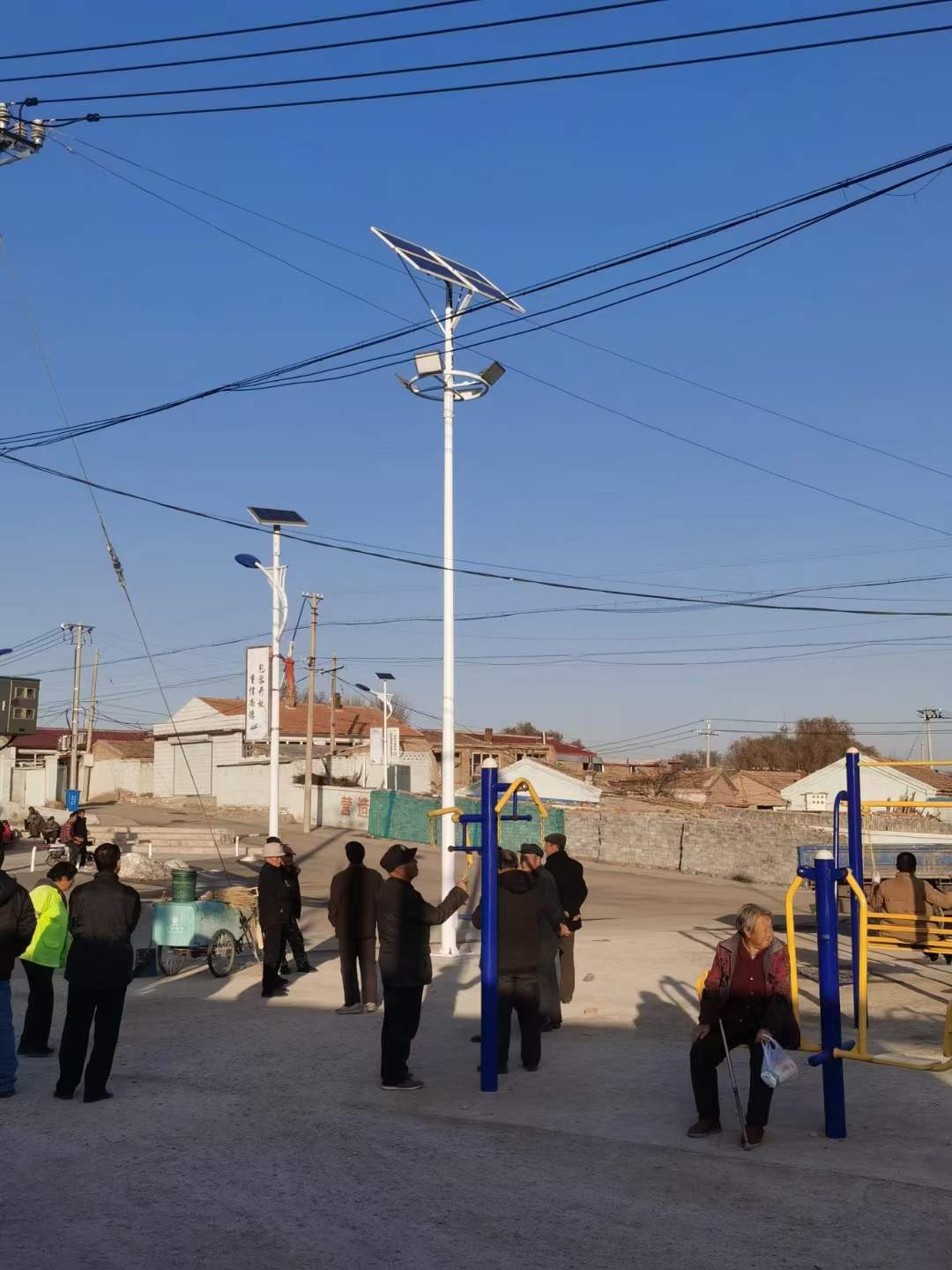 7dde5ff22d1b11ffeda60bfd2039e1e Solar pole lighting outdoor lighting — Baifu project view 2