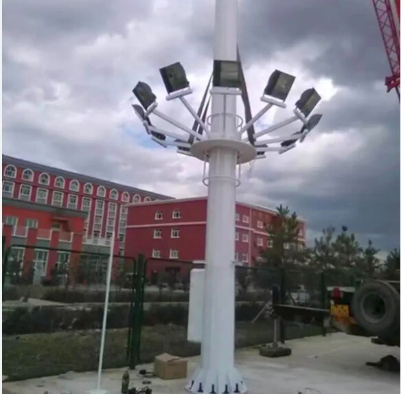 1749299207789951892524146688.jpg tapered steel light pole for coastal highway interchanges product image for B2B project buyers