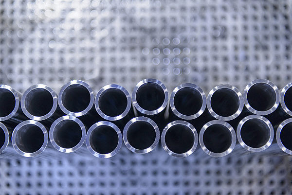 Environmental policies drive market expansion for high weather-resistant coating products
