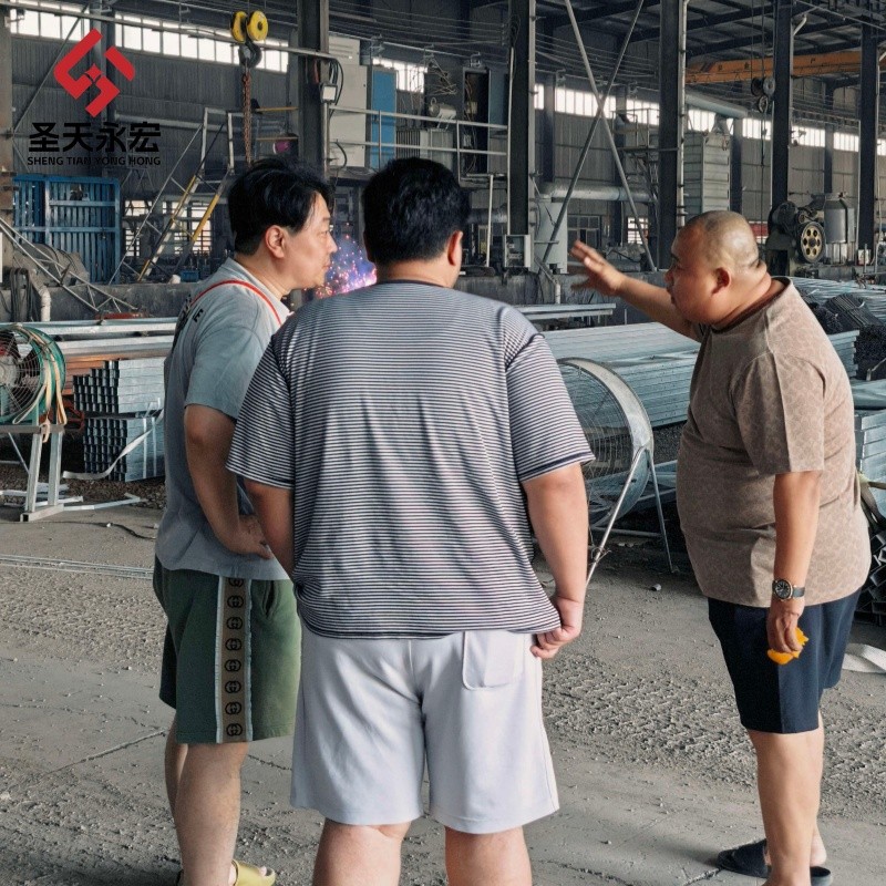 f115c8b1a989808e5b05edb645681bd6_副本 Turkish Customer Visits Our Office and Steel Pipe Factory for Business Exchange