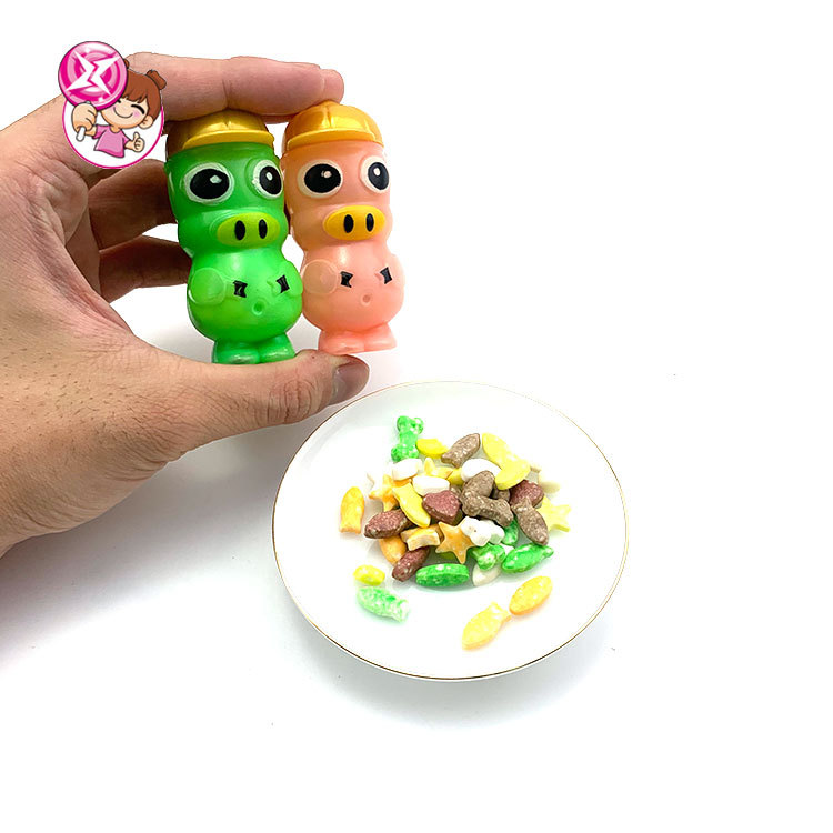 COOL PIG CANDY