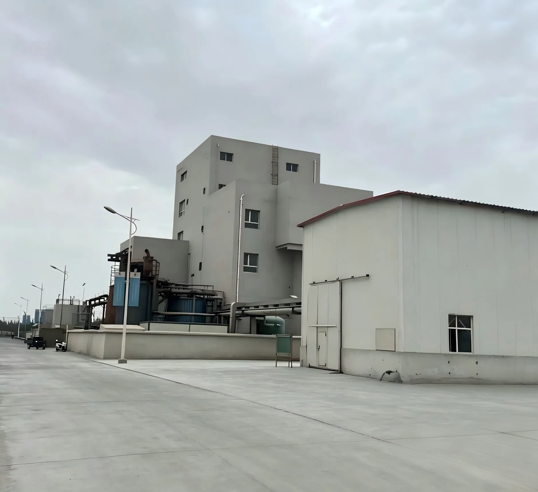 Un proyecto de preparación de dióxido de cloro de alta presión negativa en Guangxi   Construido en ：2018 Capacidad de producción：3 toneladas por día