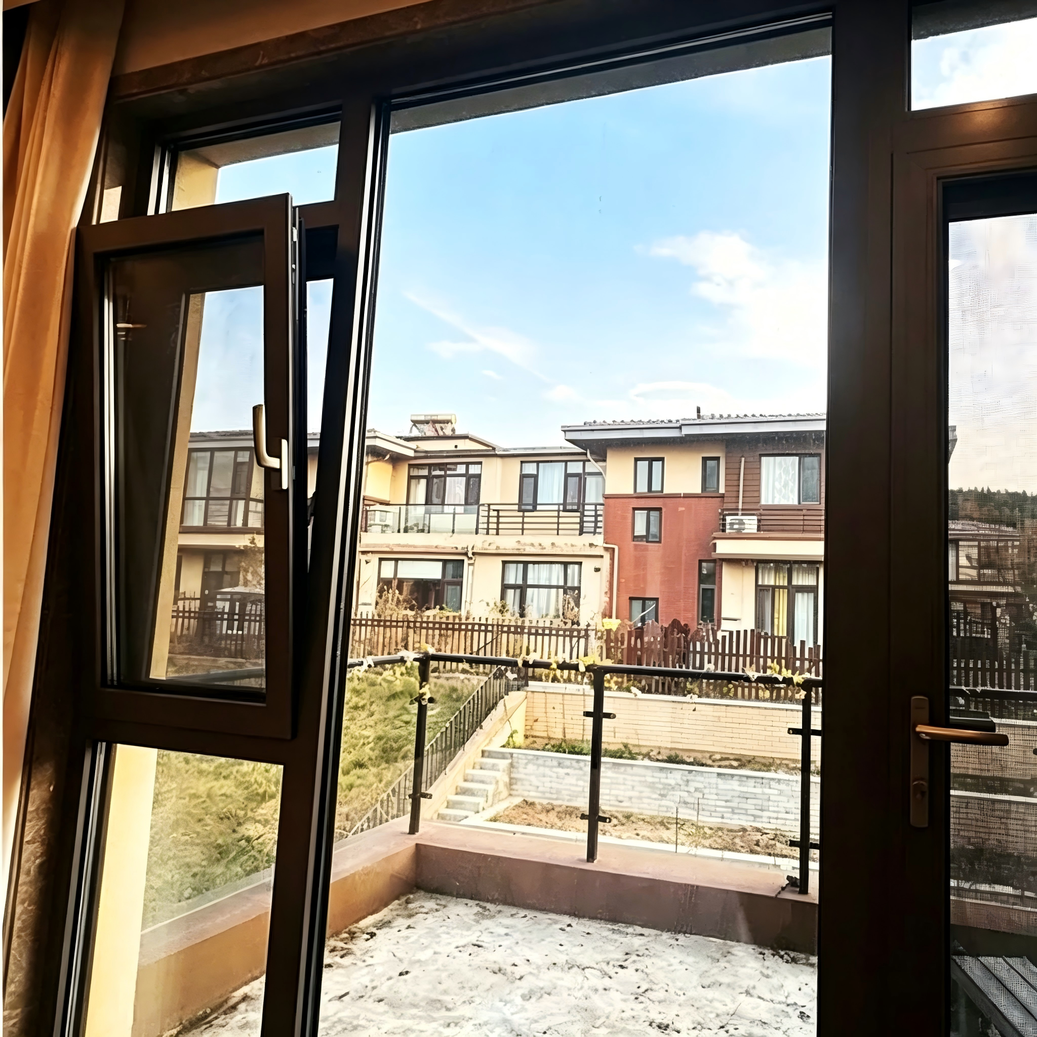 OEM Customized Profile Thickness 1.4mm/1.8mm Aluminum Casement Window