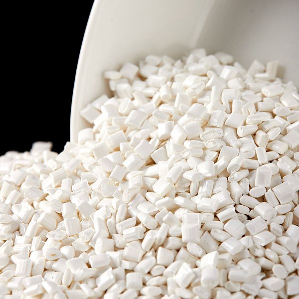 PET (Polyethylene terephthalate)
