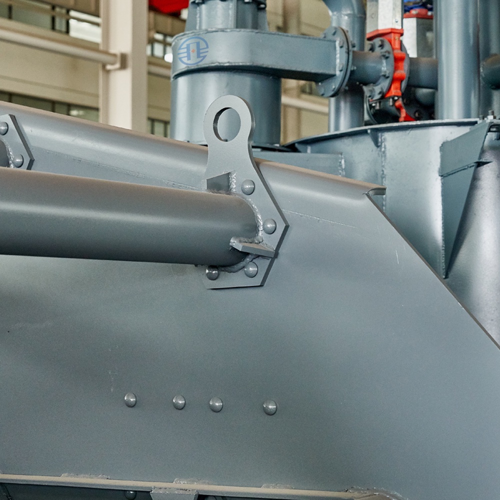 英文：FEIFAN Heavy Duty Linear Dewatering Screen with PU Mesh for Aggregate Processing Vibrating Screen