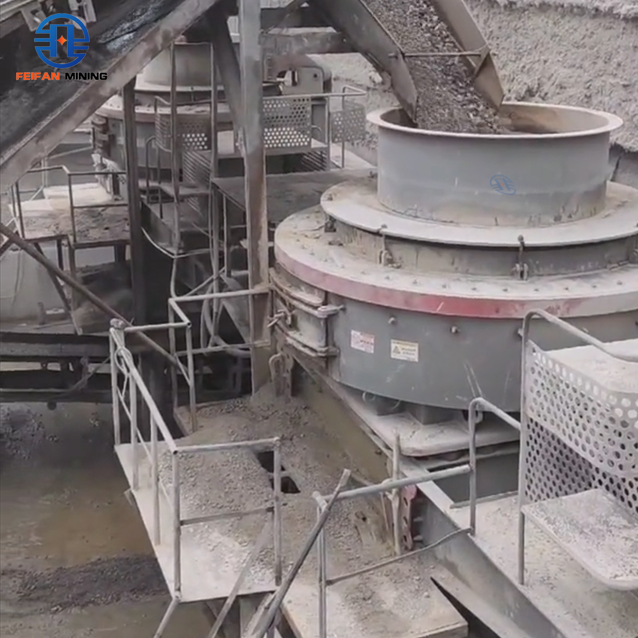 OEM Large Volume Material Handling VSI-8000 With Open Rotor And Thin Oil Lubrication For Quartz Ore Fine Processing Machine