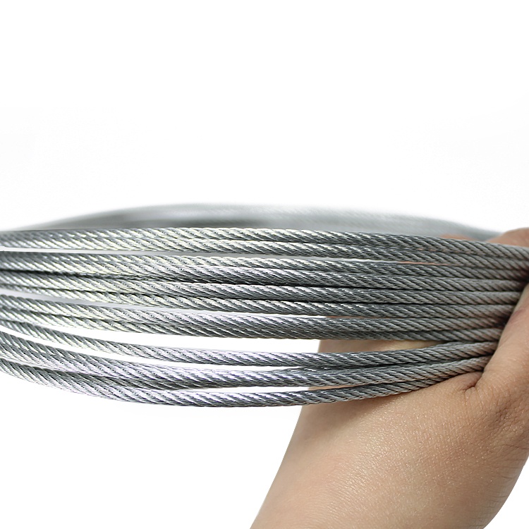 Câble en acier galvanisé à âme en acier 7x7 1.2-5.0mm utilisé pour le cerclage et les clôtures