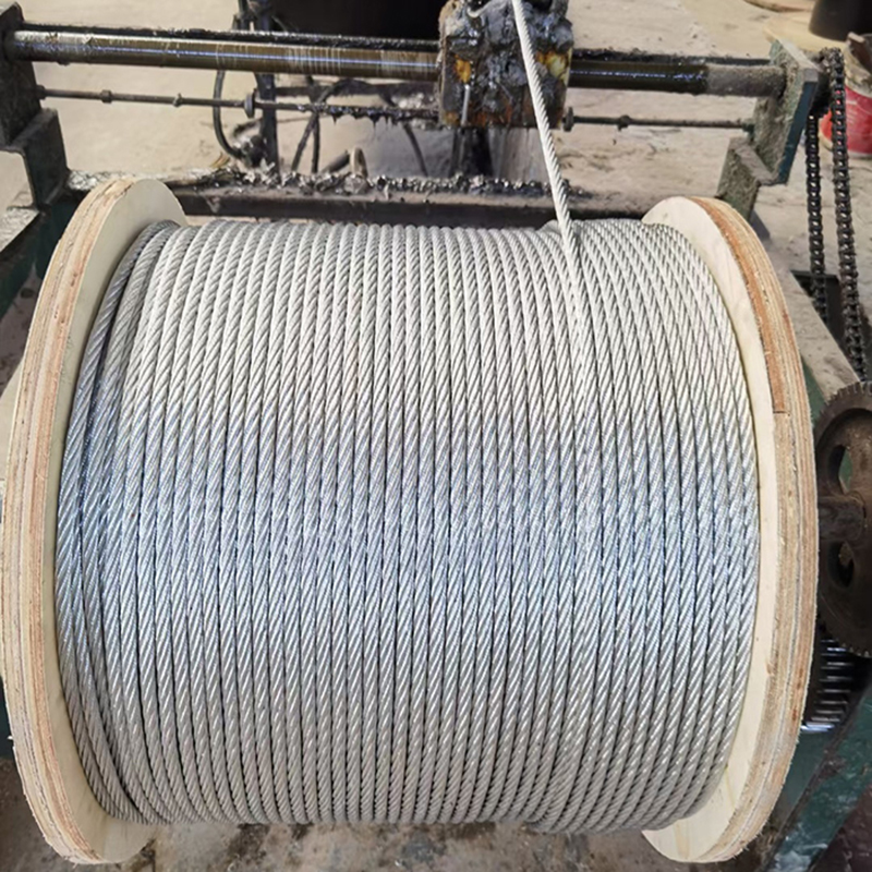 câble métallique galvanisé 7x19 3.0-12.0mm utilisé pour les Grues 