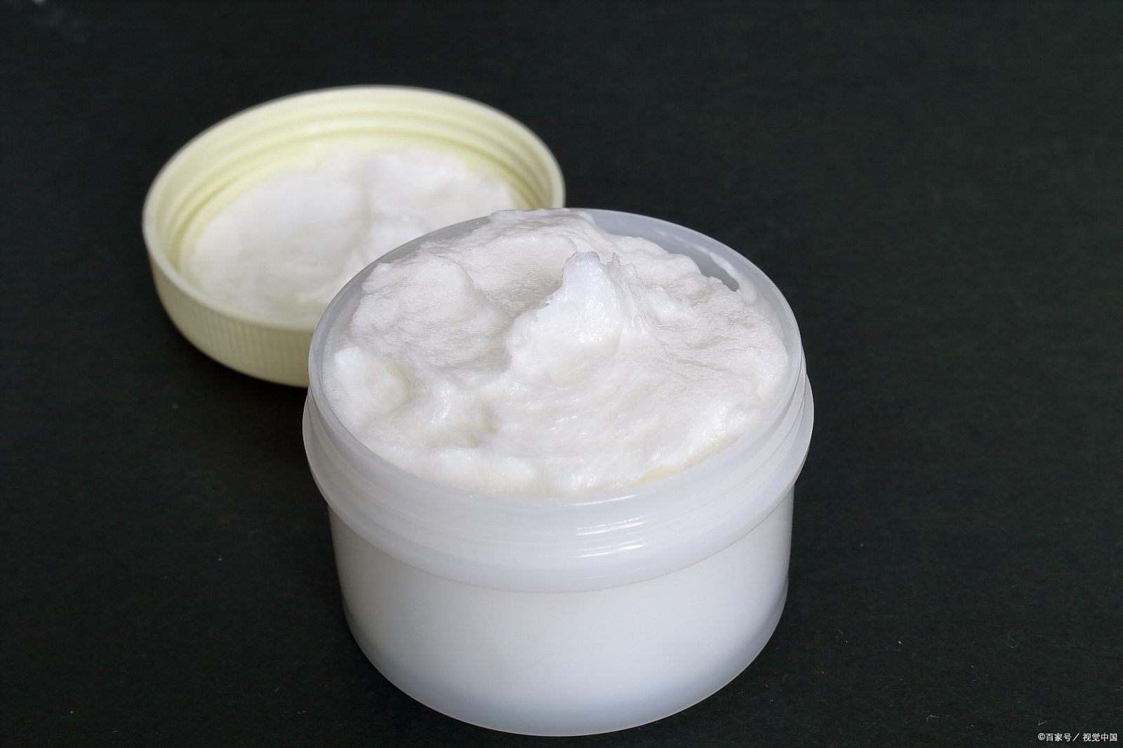 Petroleum Jelly (Vaseline, Petrolatum) CAS# 8009-03-8