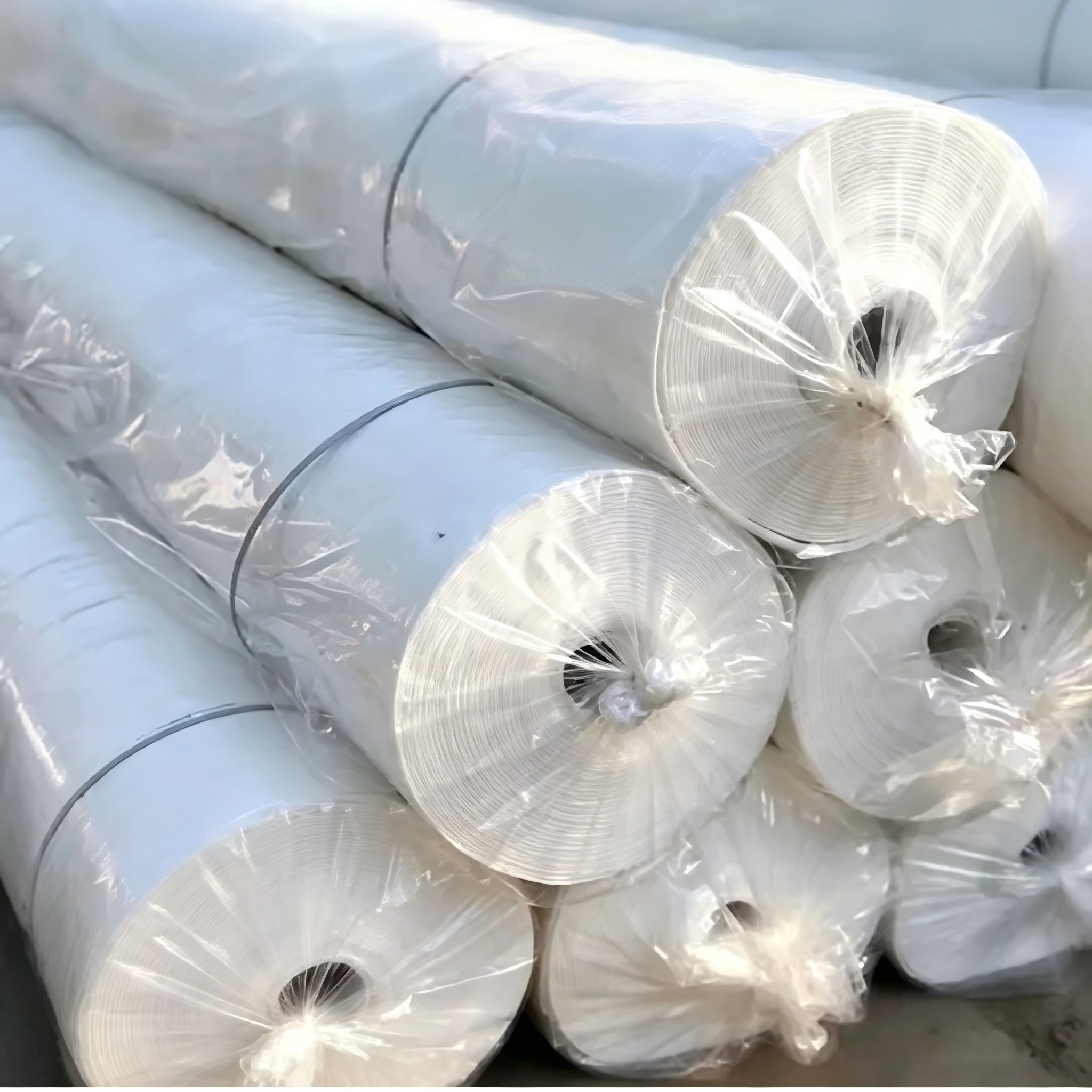 Produit phare Forte adaptabilité 200g géotextile en textile non tissé imperméable à fibres discontinues pour la construction routière