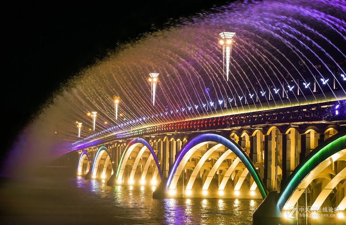 One-dimensional Water Curtain for Bridge Structure