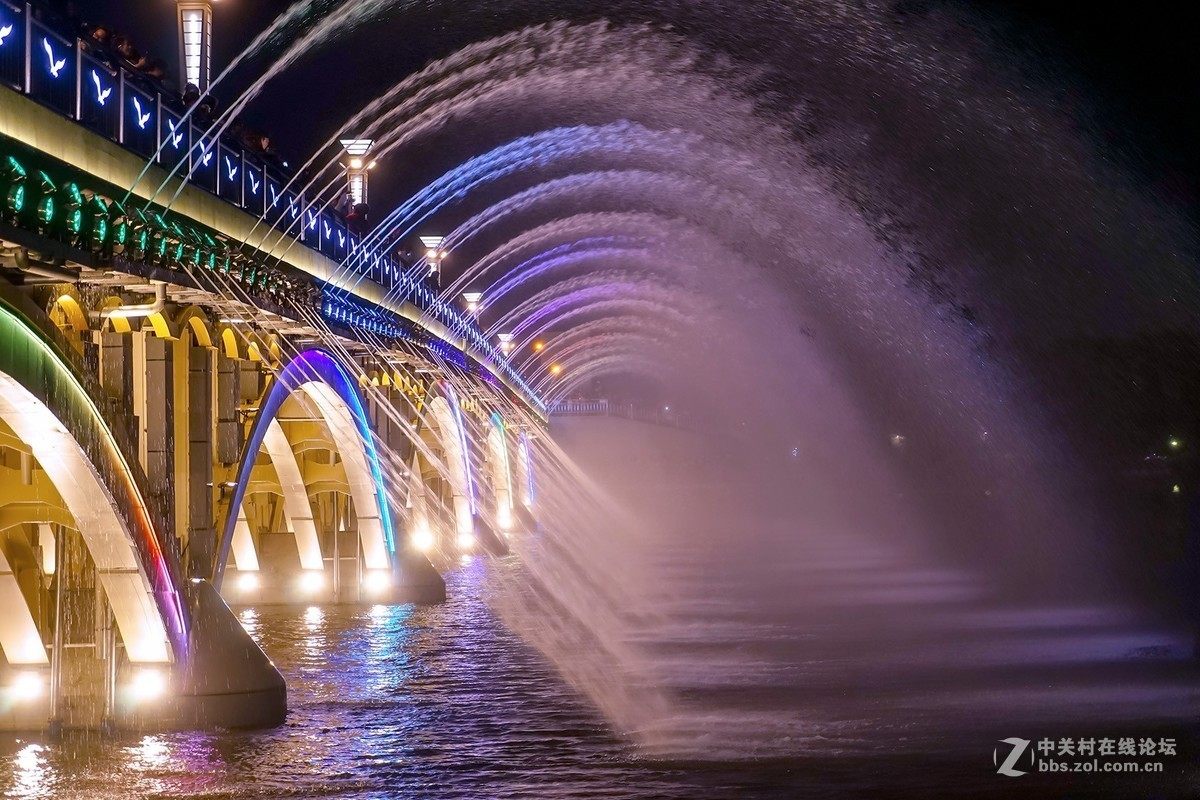 One-dimensional Water Curtain for Bridge Structure