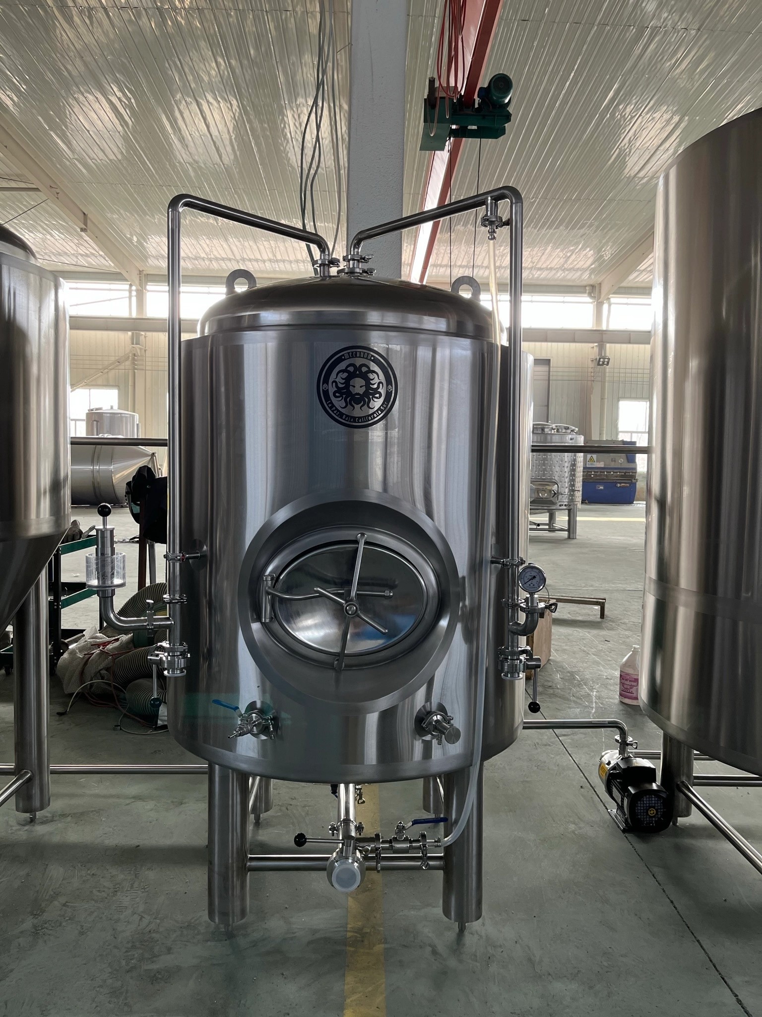 500L 800L 1000L 1500L Stainless Steel Bright Beer Tank