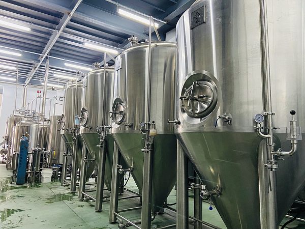 Fermenters</br>Unitanks