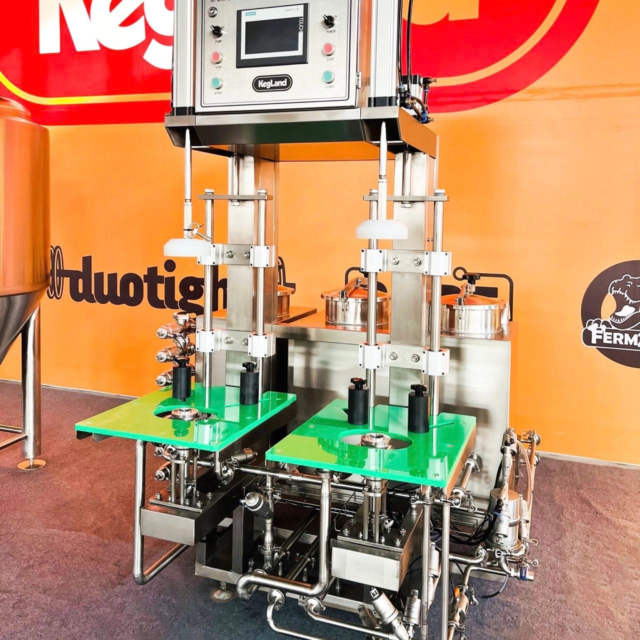 Double-head keg washers