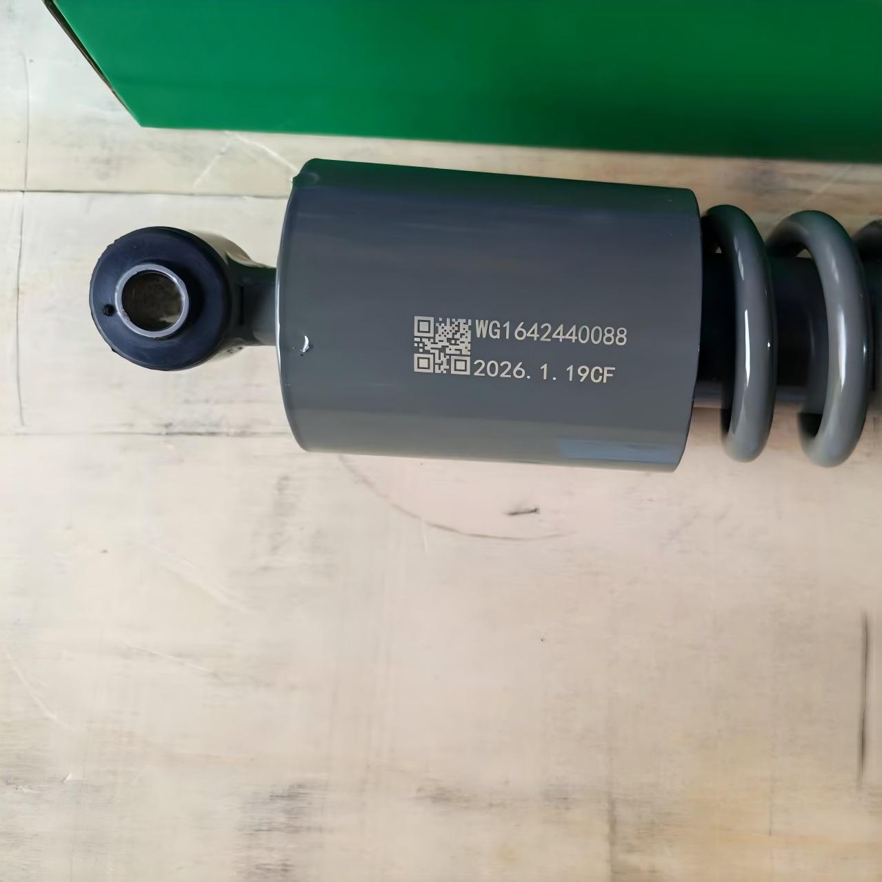 Amortisseur 0088 WG1642440088 amortisseur de suspension arrière de cabine pour poids lourds pour camion SINOTRUK HOWO