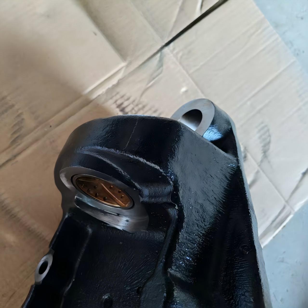Fusée d’essieu HOWO R 199112410058, ensemble de fusée d’essieu avant renforcé pour camion SINOTRUK