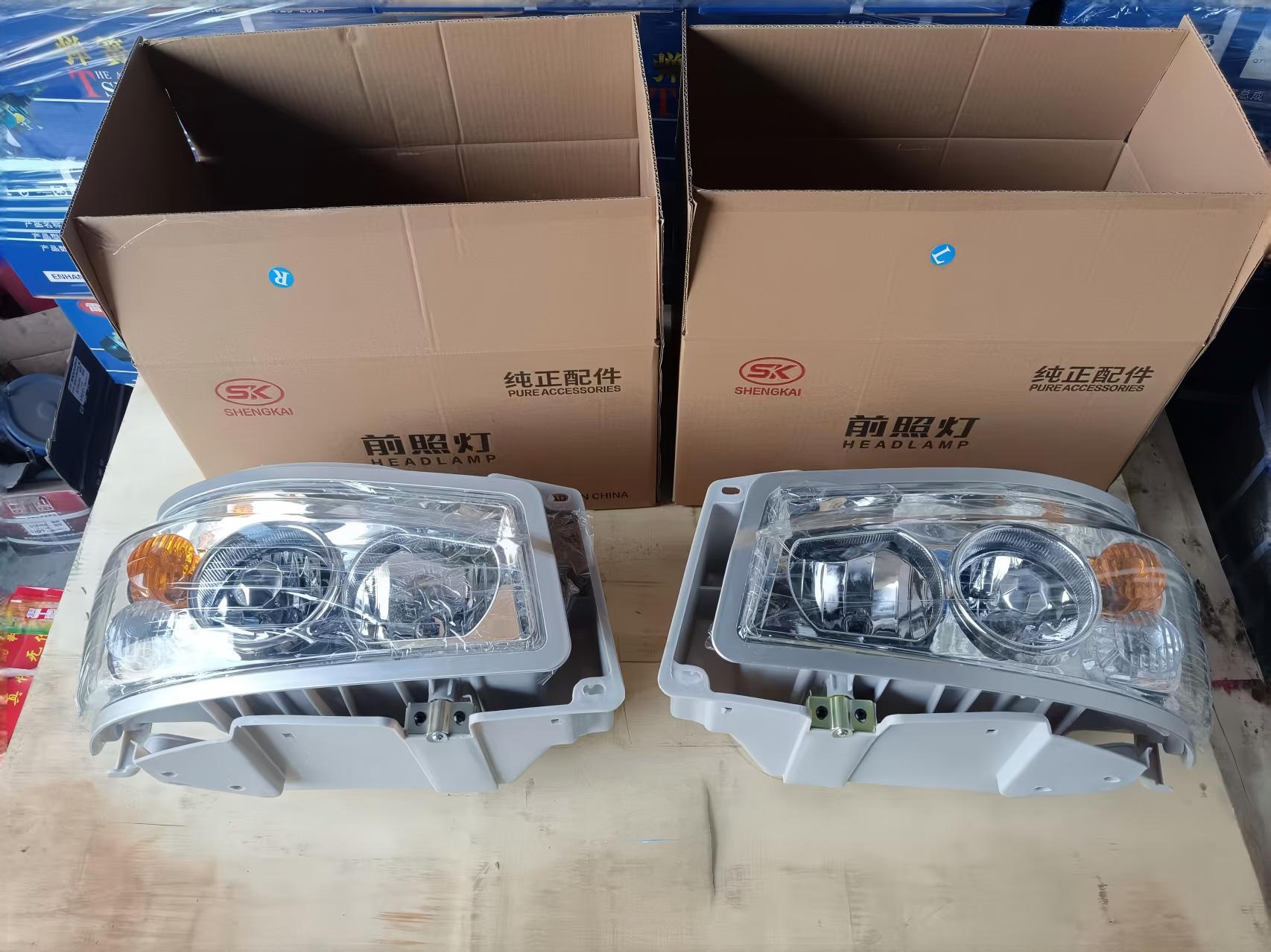 Ensemble de phare avant gauche Headlight 371 coque grise L WG9719720001 pour camion SINOTRUK HOWO