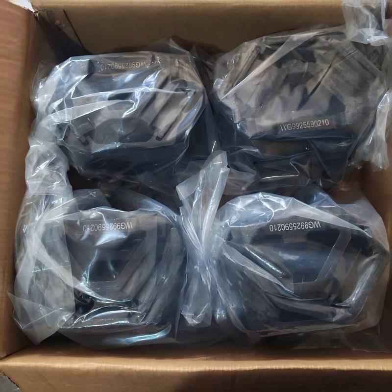 Support avant de moteur SINOTRUK HOWO TX WG9925590210 Ensemble de support moteur avant