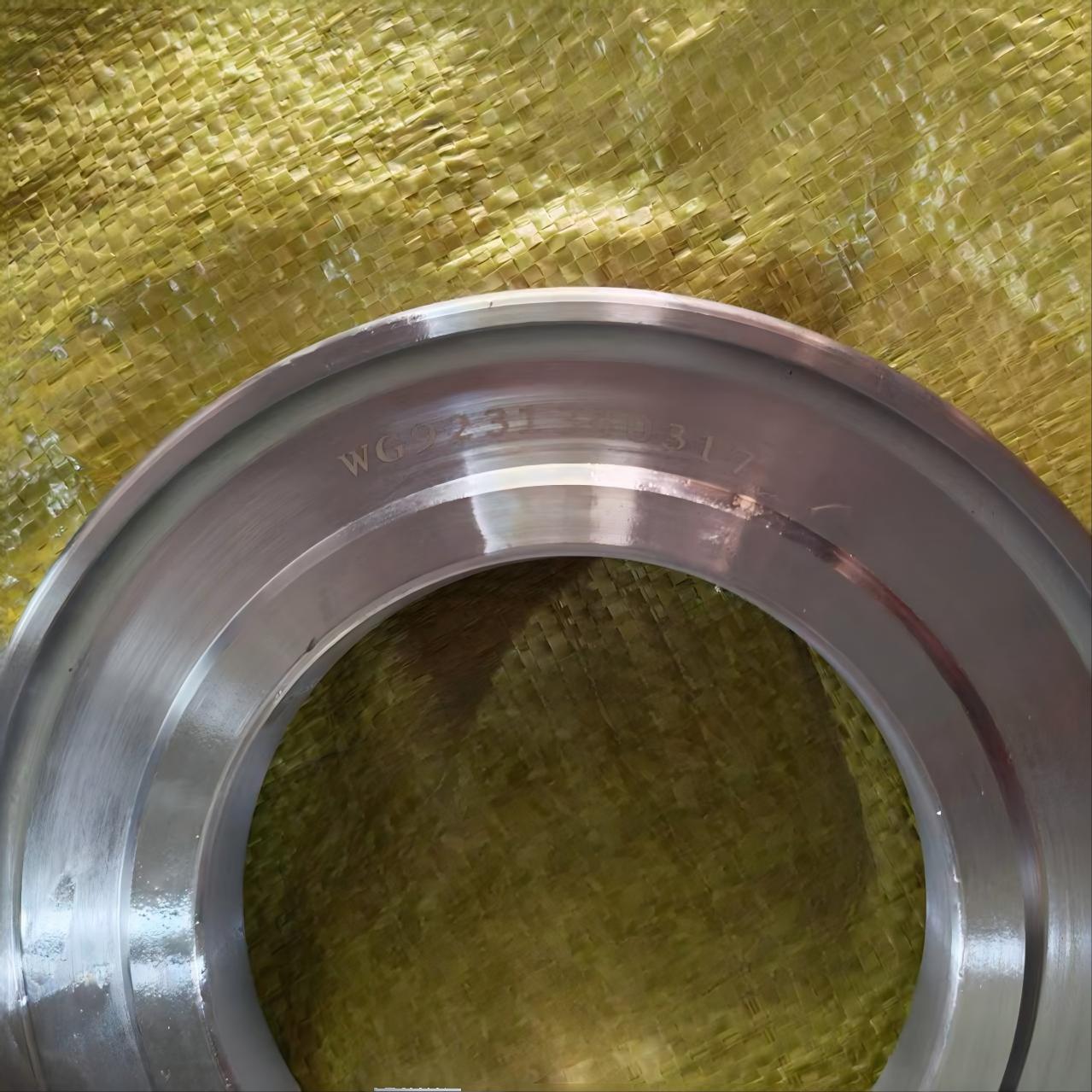 Entretoise de siège de joint d’huile de roue arrière SINOTRUK HOWO AC16 AZ9231340317 sans joint torique