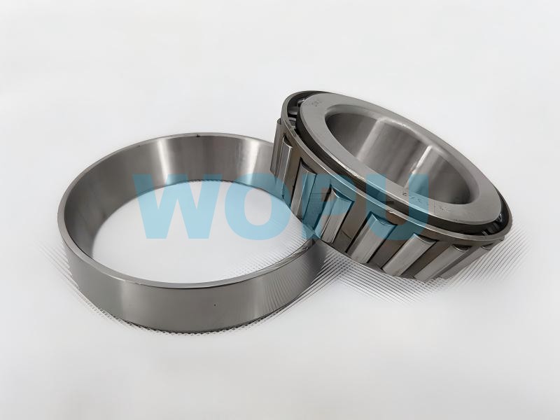 Roulement à rouleaux coniques 33113X2 / 7813E pour roue arrière de SINOTRUK HOWO, pièce détachée pour camion