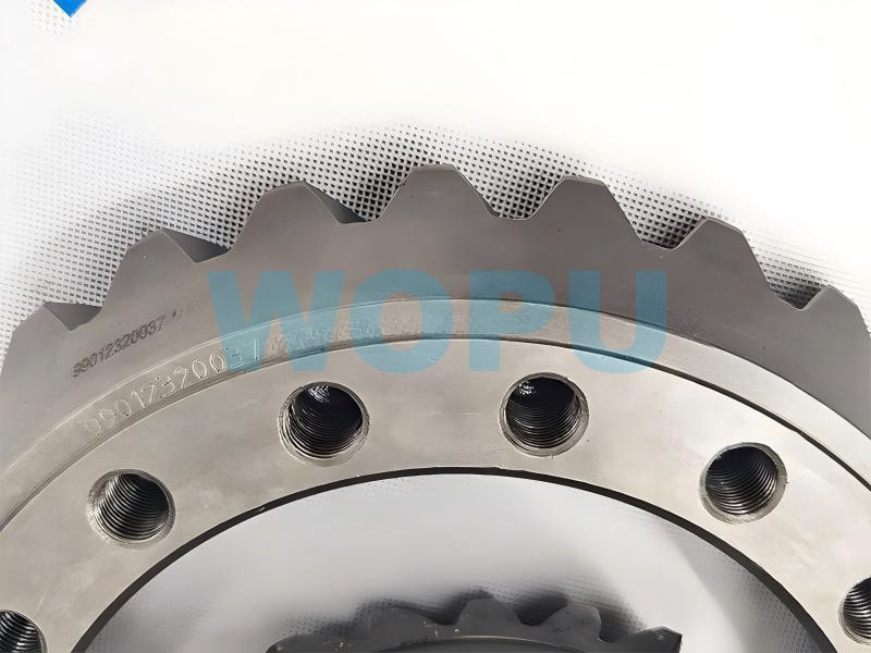 Paire d'engrenages coniques d'angle de cuvette de pont intermédiaire WG9114320252 pour pièces détachées de pont de camion SINOTRUK Steyr
