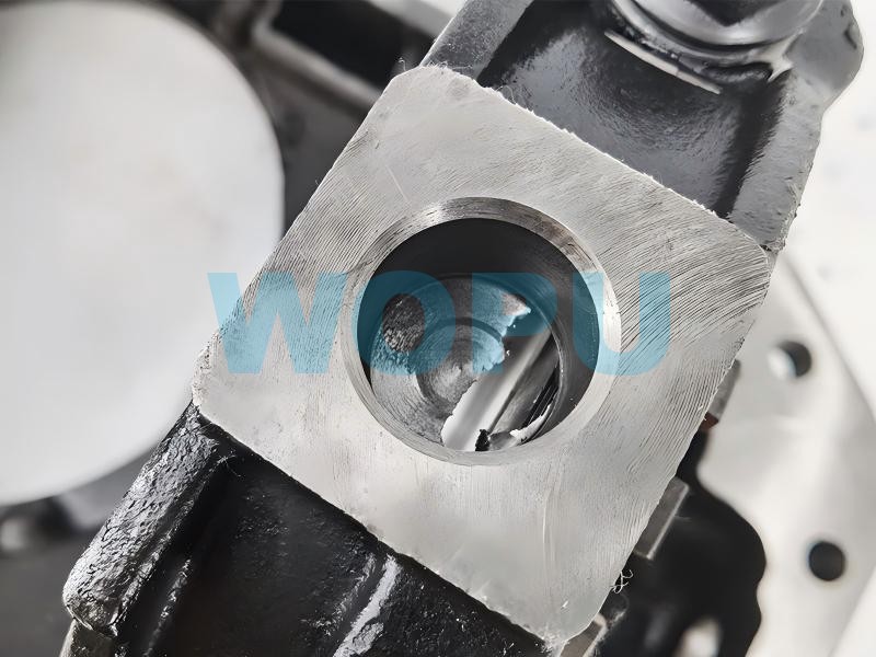 Carter de réducteur d'essieu AZ9981320011 pour poids lourd SINOTRUK HOWO AC16