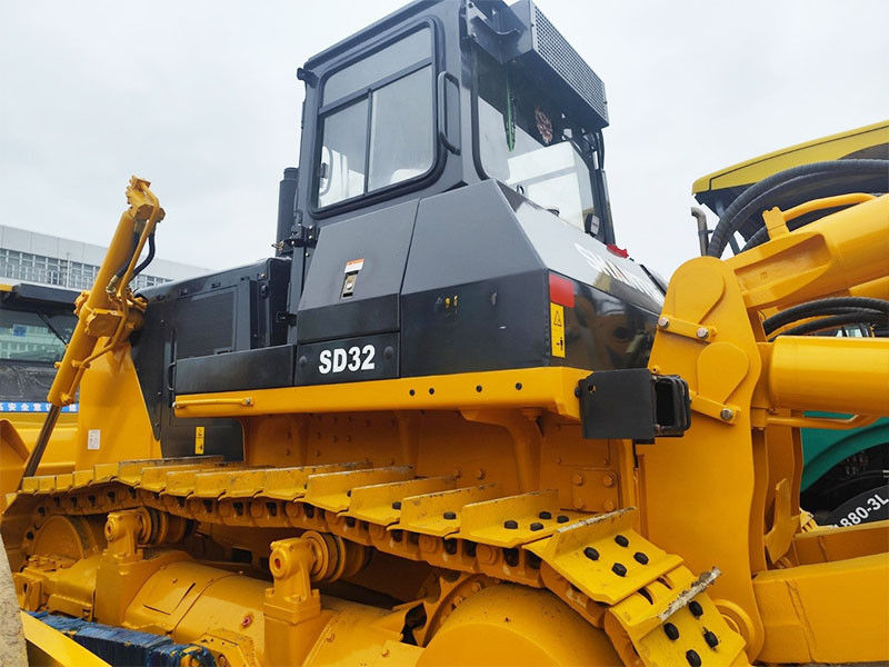 Brand New Shantui SD32 Bulldozer – 39.7t High-Capacity Dozer_8 Brand New Shantui SD32 Bulldozer – 39.7t High-Capacity Dozer_8