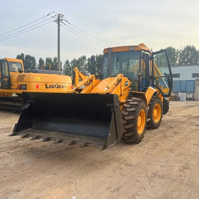 لودر حفار JCB 4CX جديد تمامًا