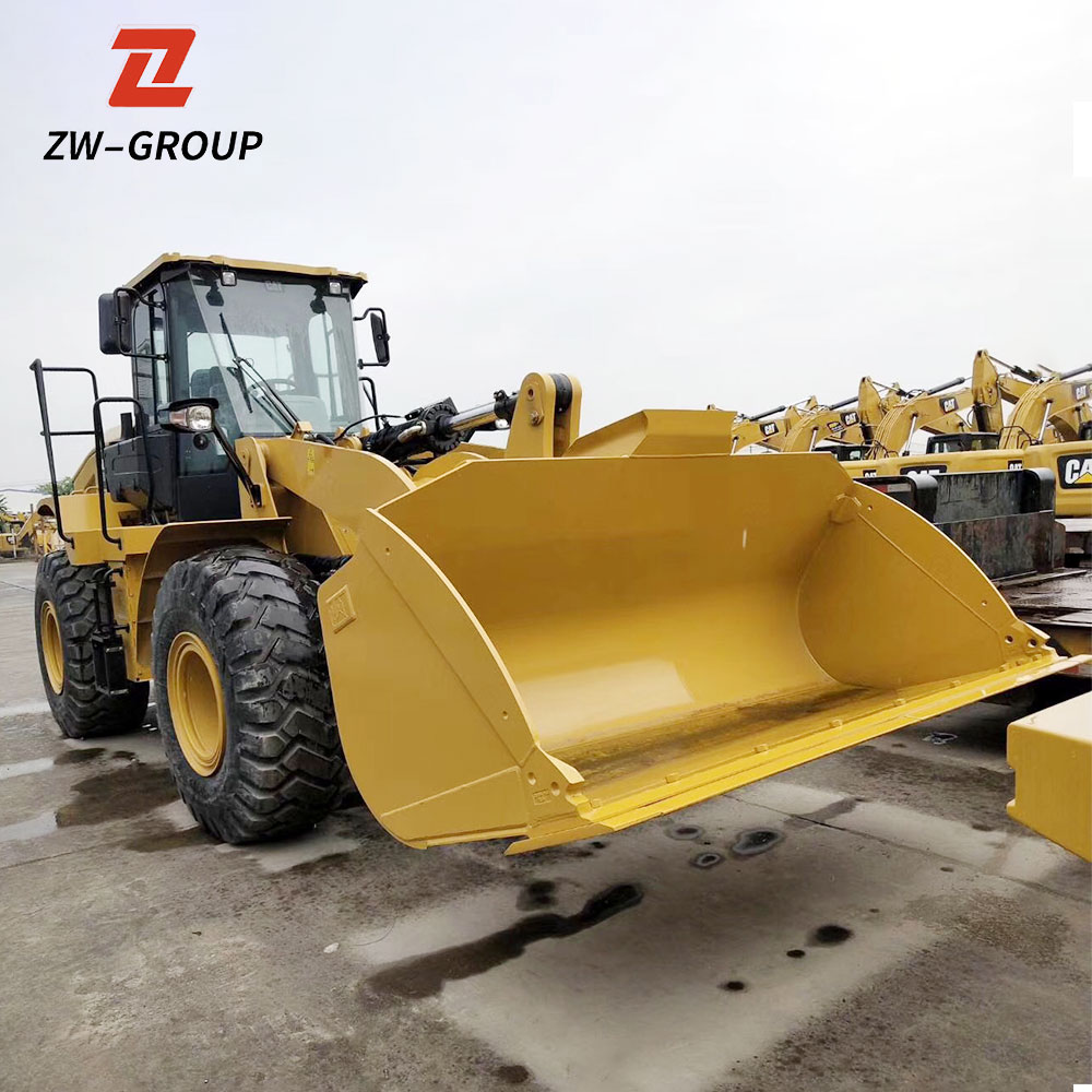 Carregadeira de Rodas SEM 655D Novinha em Folha