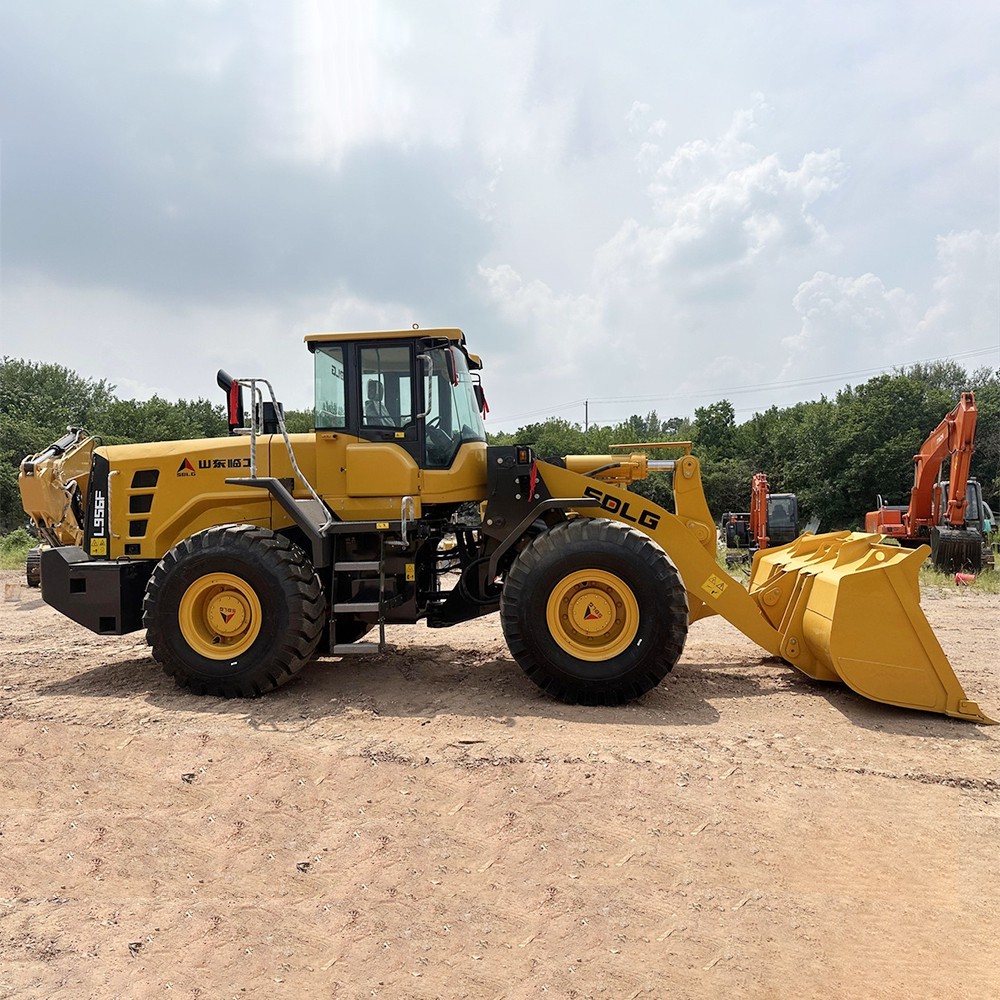 SDLG 956F (5)