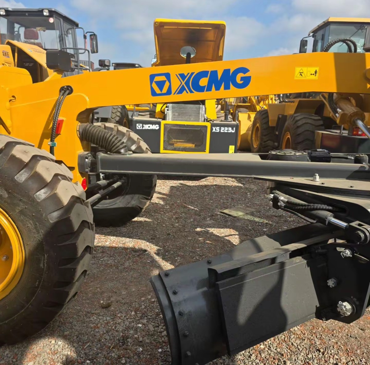 Motoniveladora XCMG GR180 totalmente nueva