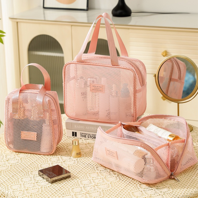 Cosmetic bag