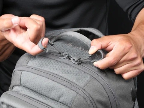 Fixing Common Backpack Zipper Issues