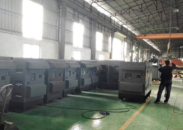 Eight 200KW Perkins static speaker generator sets exported to Angola