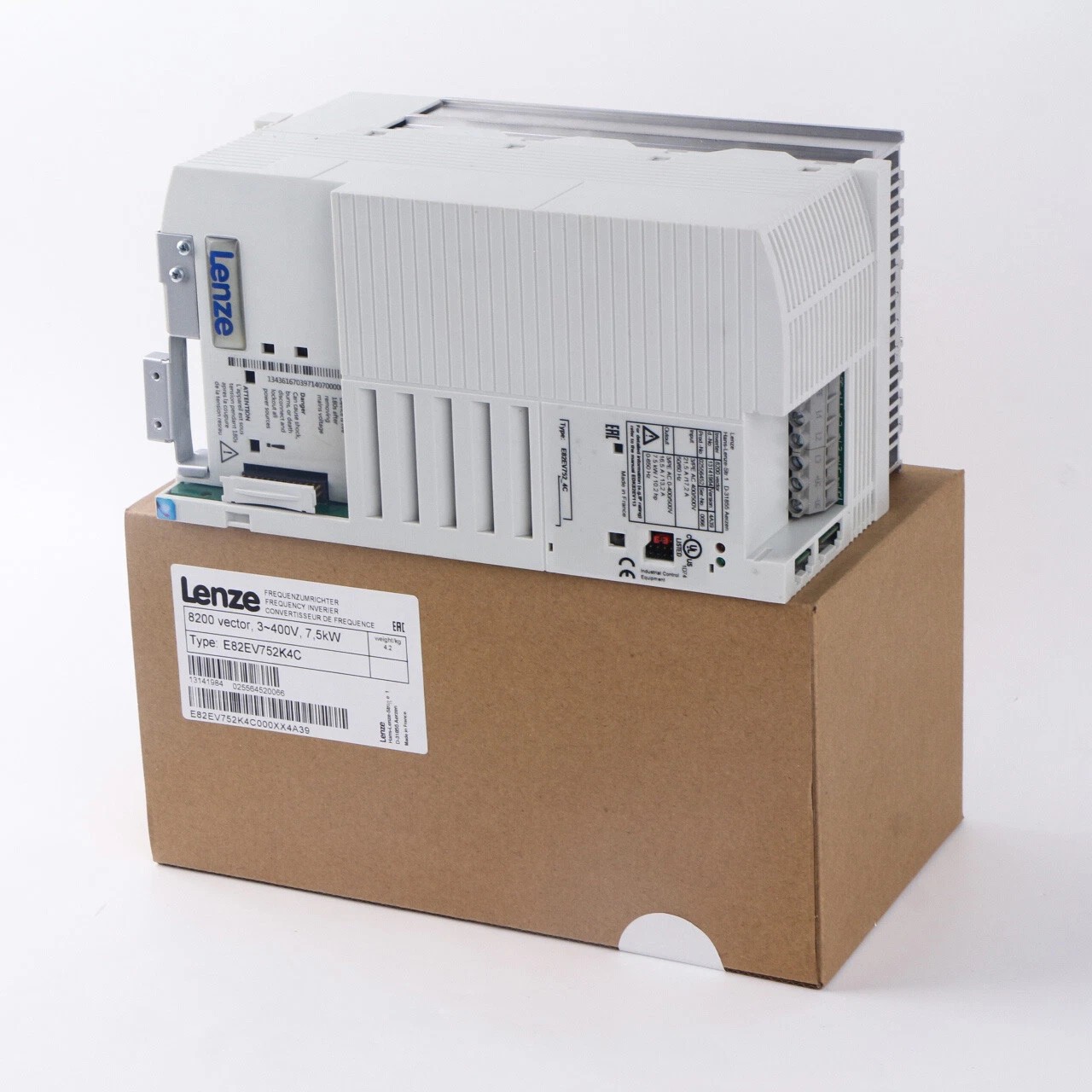 Omron Expands AMR Lineup, Boosting Factory Logistics Efficiency Omron Expands AMR Lineup, Boosting Factory Logistics Efficiency