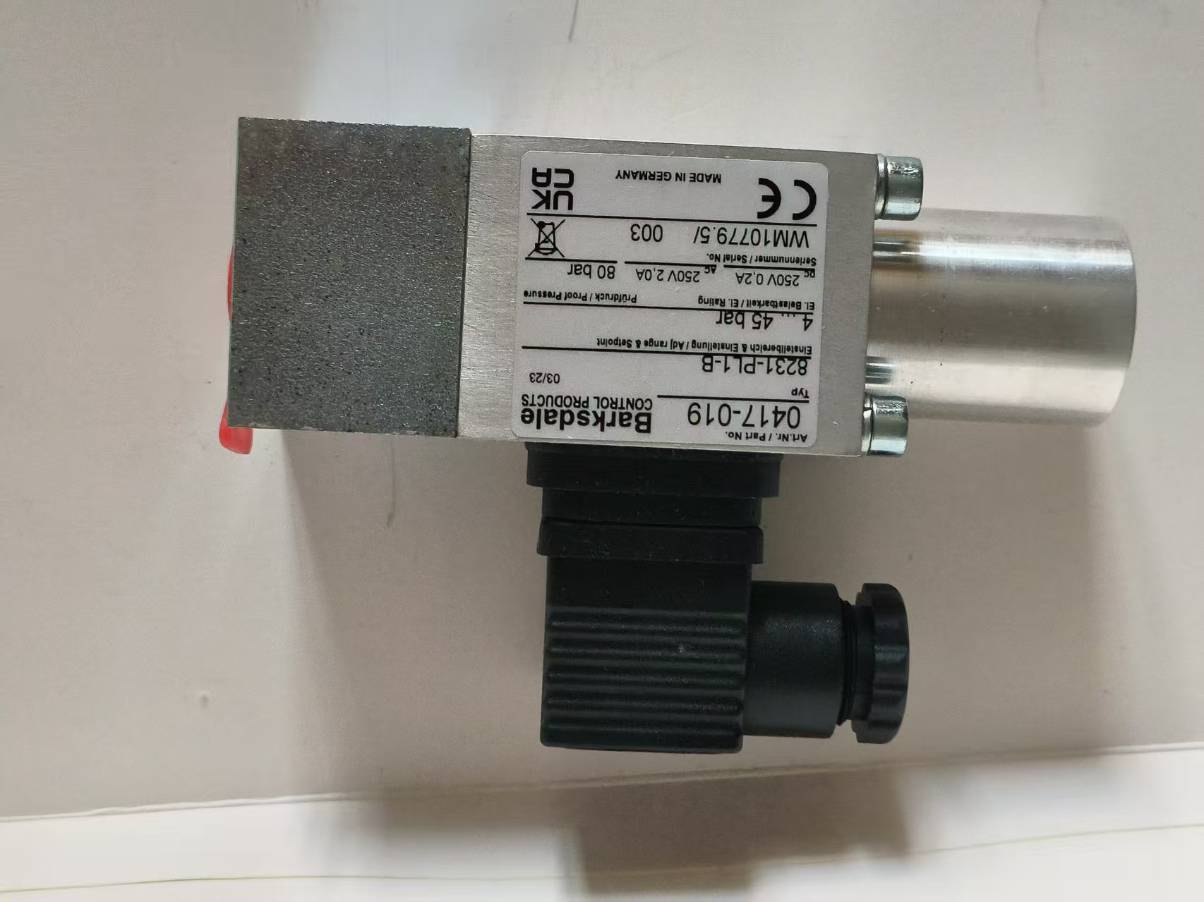 Barksdale 8231-PL1-B 0417-019 PL1 Compact Industrial Pressure Switch New Original 1-year Warranty