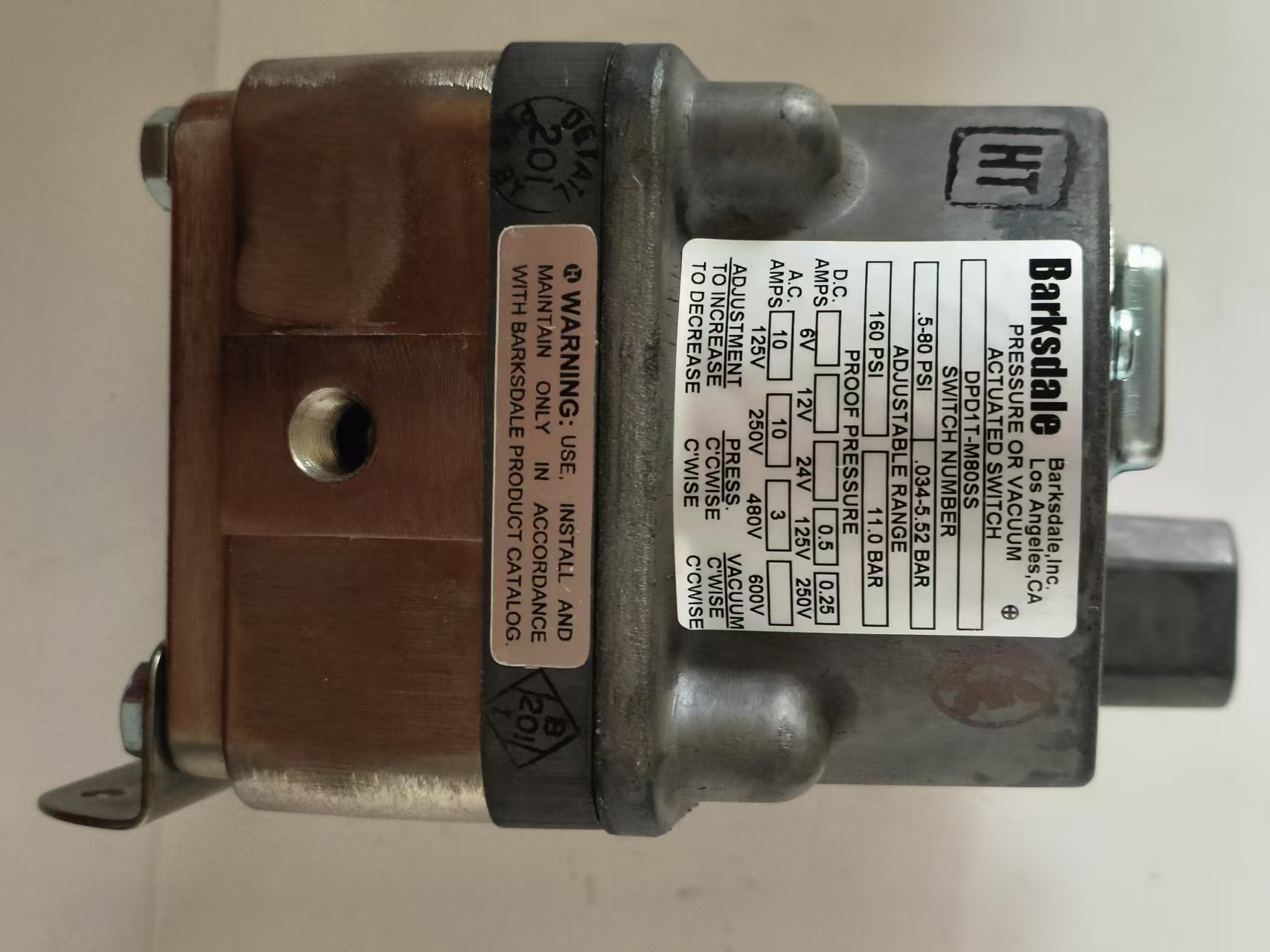 Barksdale DPD1T-M80SS Differential Diaphragm Pressure Switch, 316SS New Original 1-year Warranty Barksdale DPD1T-M80SS Differential Diaphragm Pressure Switch, 316SS New Original 1-year Warranty