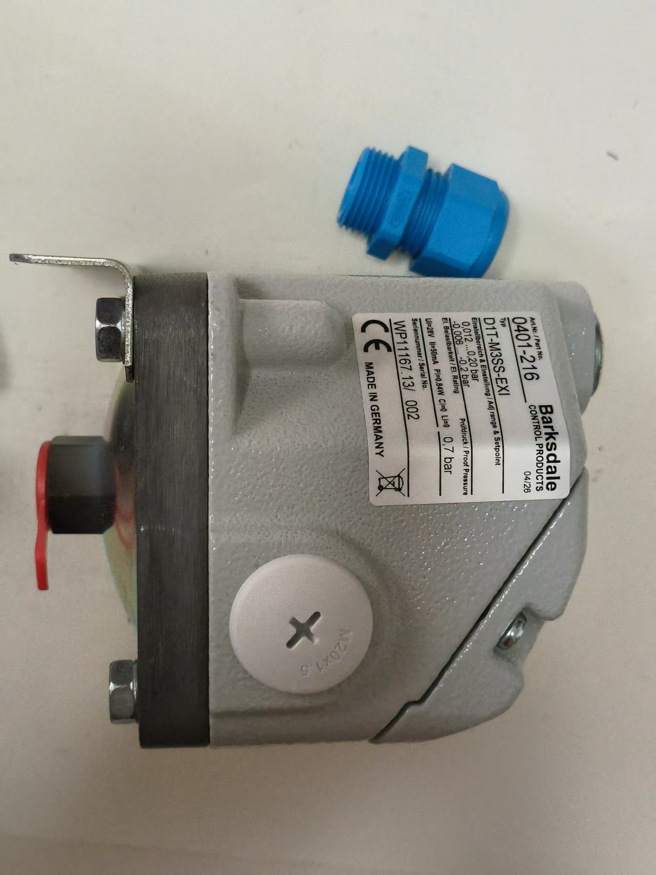 Barksdale D1T-M3SS-EXI 0401-216 Explosion-Proof Pressure Switch, 1.5–150 psi, 316SS New Original 1-year Warranty Barksdale D1T-M3SS-EXI 0401-216 Explosion-Proof Pressure Switch, 1.5–150 psi, 316SS New Original 1-year Warranty