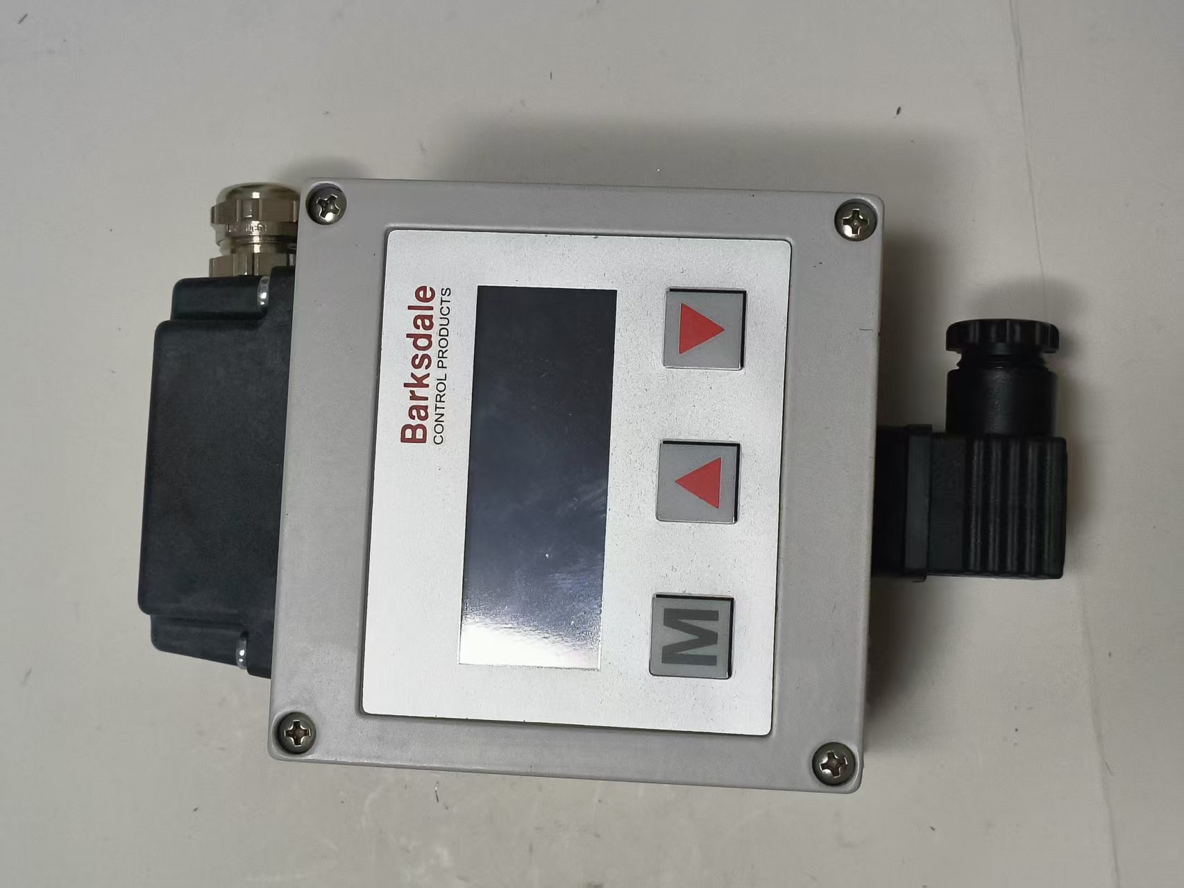 Barksdale 0003-024(UAS3V3) + 0631-070(UTA2) Combined Temperature Sensor Assembly New Original 1-year Warranty Barksdale 0003-024(UAS3V3) + 0631-070(UTA2) Combined Temperature Sensor Assembly New Original 1-year Warranty