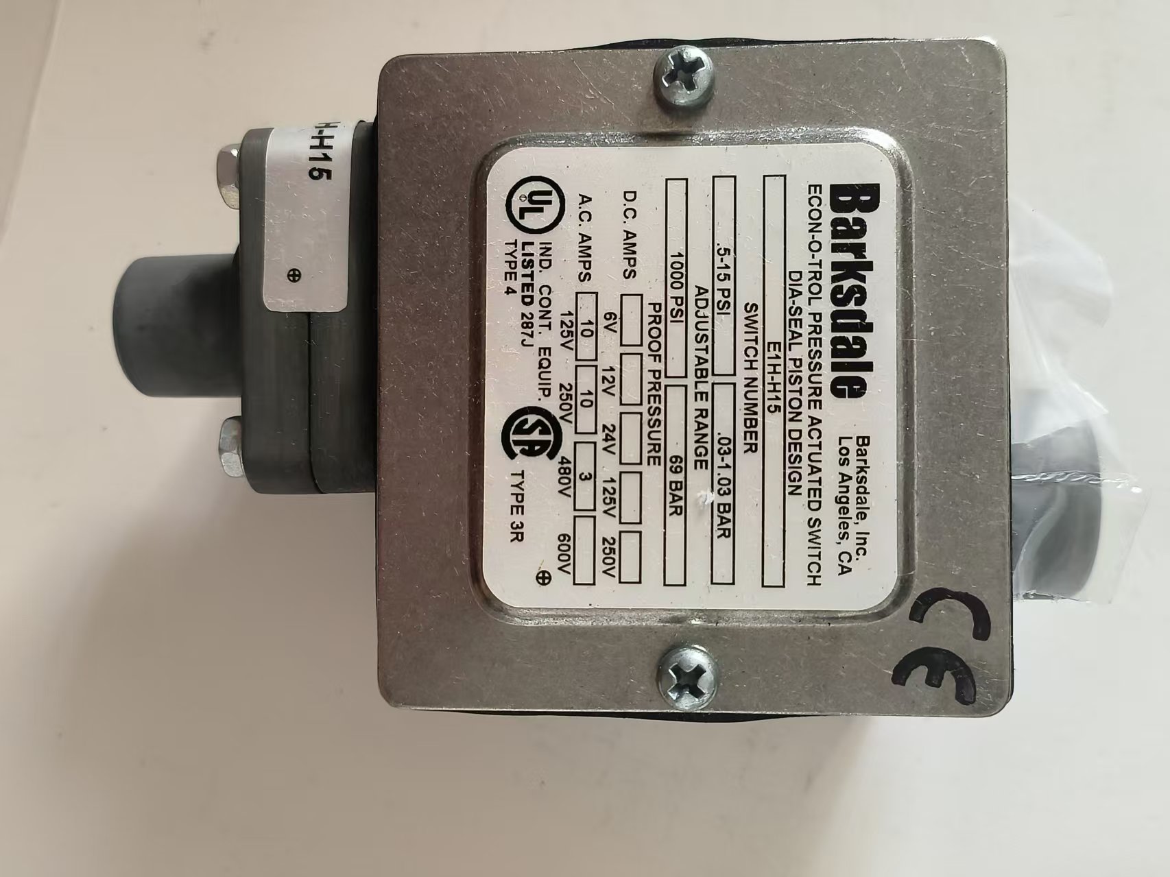 Barksdale E1H-H15 Econ-O-Trol Low Pressure Diaphragm Piston Pressure Switch New Original 1-year Warranty Barksdale E1H-H15 Econ-O-Trol Low Pressure Diaphragm Piston Pressure Switch New Original 1-year Warranty