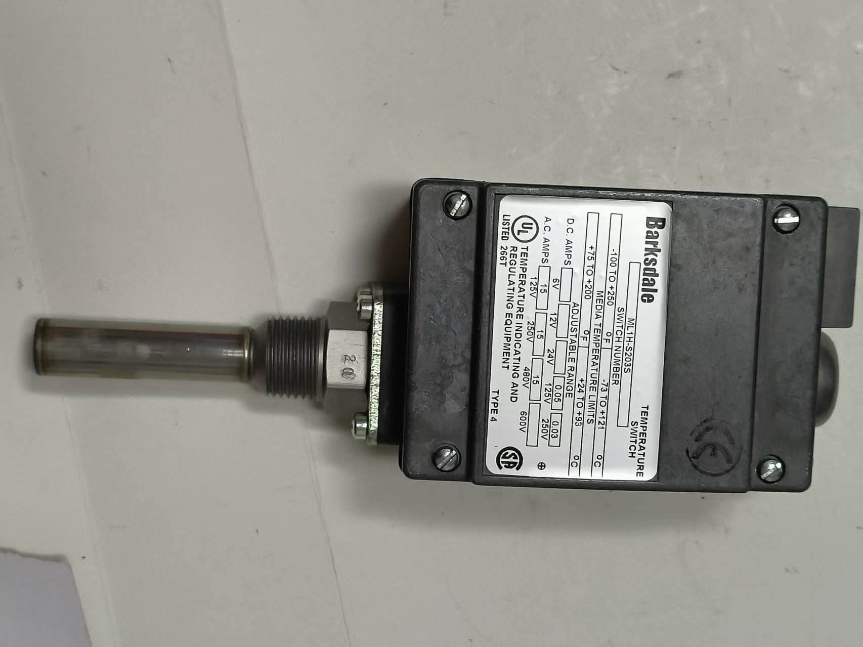 Barksdale ML1H-S203S Compact Mechanical Pressure Switch New Original 1-year Warranty Barksdale ML1H-S203S Compact Mechanical Pressure Switch New Original 1-year Warranty