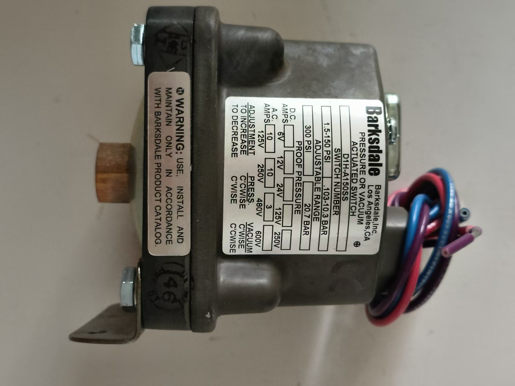 Barksdale D1H-A150SS-CS D1H-A150 Upgrade to D1H-A150SS Single-Circuit Pressure Switch, CS Option New Original 1-year Warranty