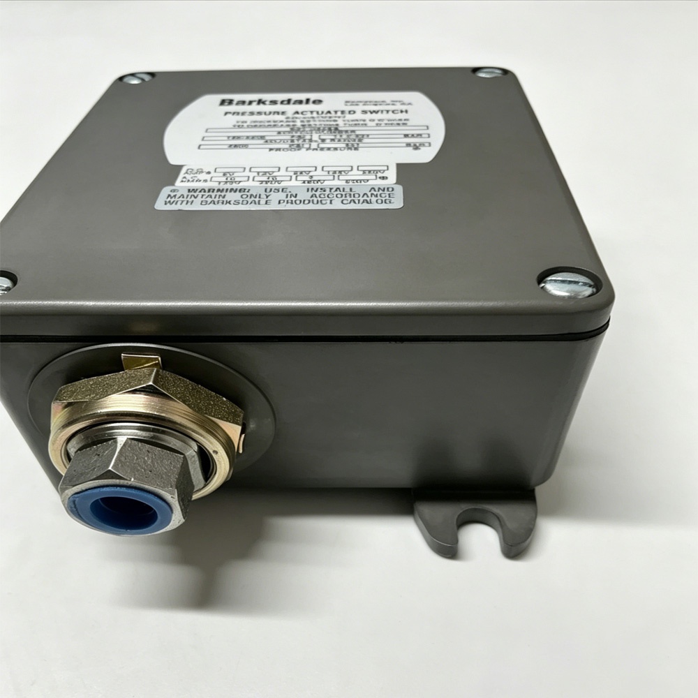 Barksdale B2T‑H32SS (0405‑280) Dual‑Setpoint Bourdon Tube Pressure Switch, H32, NEMA 4 New Original 1-year Warranty Barksdale B2T‑H32SS (0405‑280) Dual‑Setpoint Bourdon Tube Pressure Switch, H32, NEMA 4 New Original 1-year Warranty