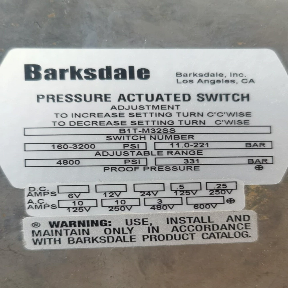 Barksdale B1T-M32SS Housed Bourdon Tube Pressure Switch, M32 Range, 316SS, NEMA 4 New Original 1-year Warranty
