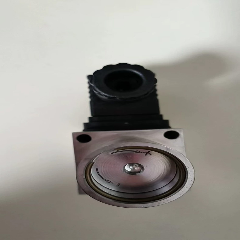 Barksdale 8111-PL1-B-GL (0417-397) 8100 Series Compact Piston Pressure Switch New Original 1-year Warranty