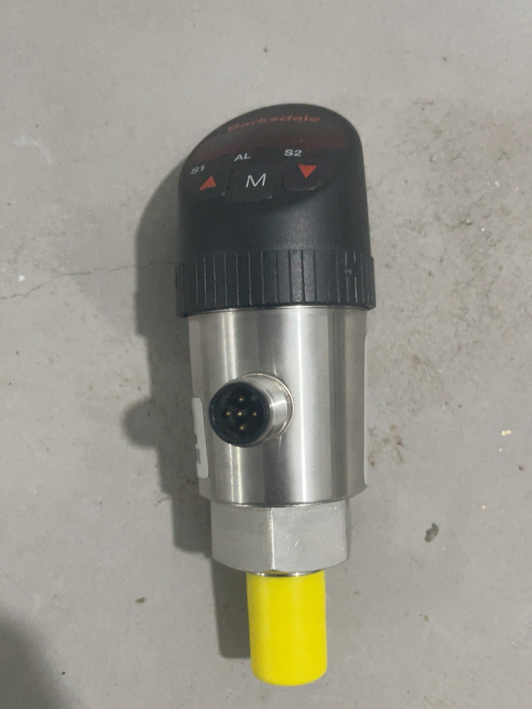 Barksdale BPS34GVM0400B Dual Output Electronic Pressure Switch, 400bar, Analog + Switch Signal New Original 1-year Warranty Barksdale BPS34GVM0400B Dual Output Electronic Pressure Switch, 400bar, Analog + Switch Signal New Original 1-year Warranty