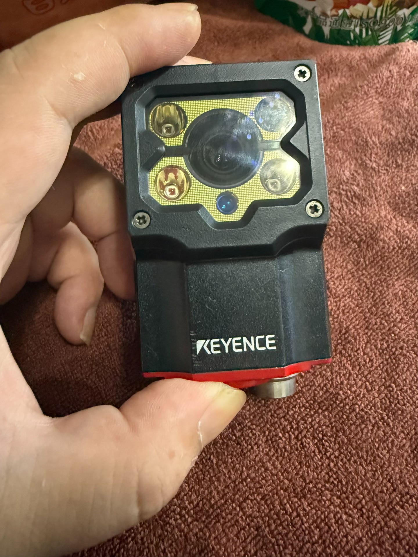 Keyence SR-1000 Mid Range Auto Focus 1D 2D QR Code Reader New Original 1-year Warranty