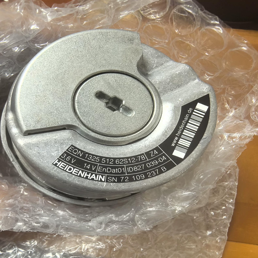 Heidenhain 827039-04 EQN 1325 Absolute Rotary Encoder Taper Shaft 1:10 Servo Motor Position Feedback Sensor New Original 1-year Warranty Heidenhain 827039-04 EQN 1325 Absolute Rotary Encoder Taper Shaft 1:10 Servo Motor Position Feedback Sensor New Original 1-year Warranty