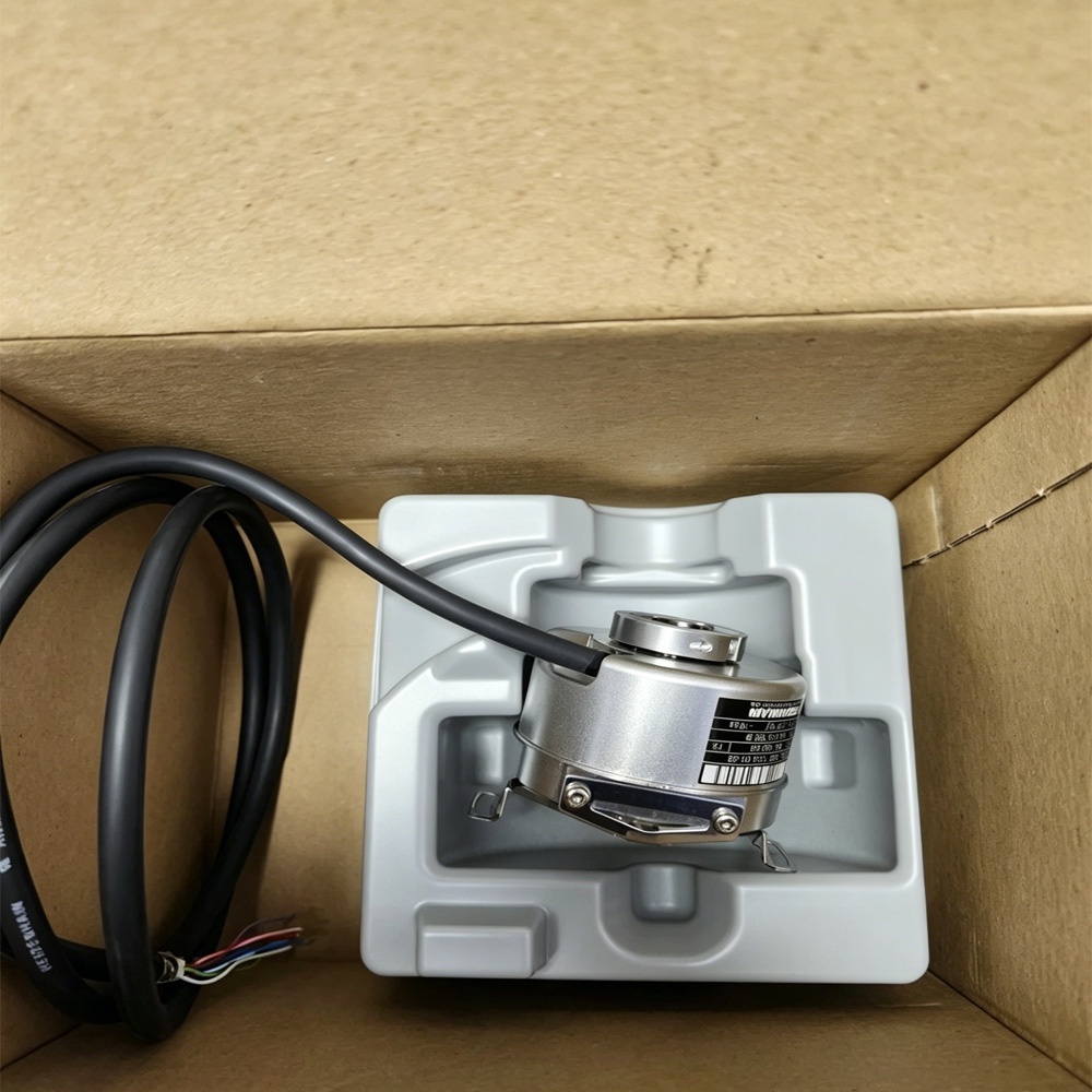 Heidenhain 385480-02 ERN 480 Incremental Hollow Shaft Rotary Encoder 2048 Lines 1Vpp Servo Drive Feedback Encoder New Original 1-year Warranty Heidenhain 385480-02 ERN 480 Incremental Hollow Shaft Rotary Encoder 2048 Lines 1Vpp Servo Drive Feedback Encoder New Original 1-year Warranty
